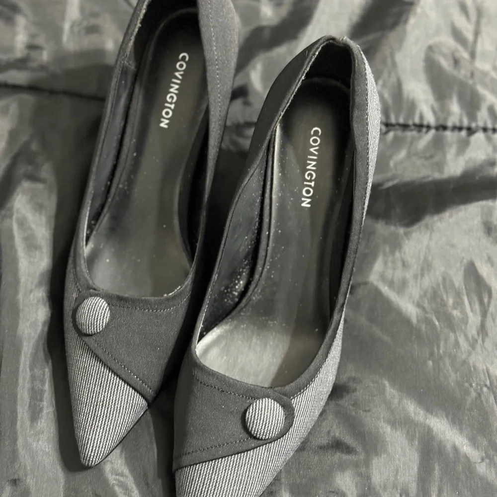 Two tone heel PreOwned Covington heels​ - Picture 5 of 5